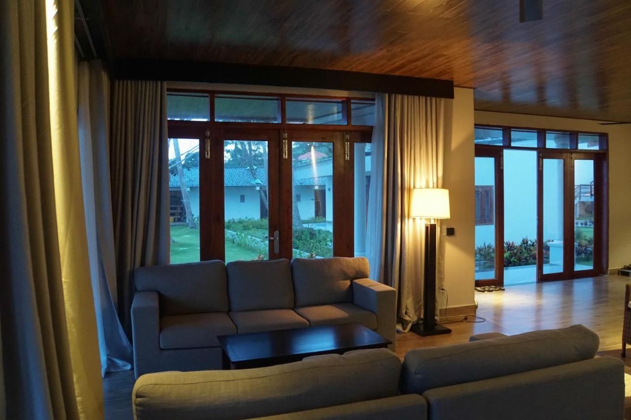 The Pier Phu Quoc Resort Exterior photo
