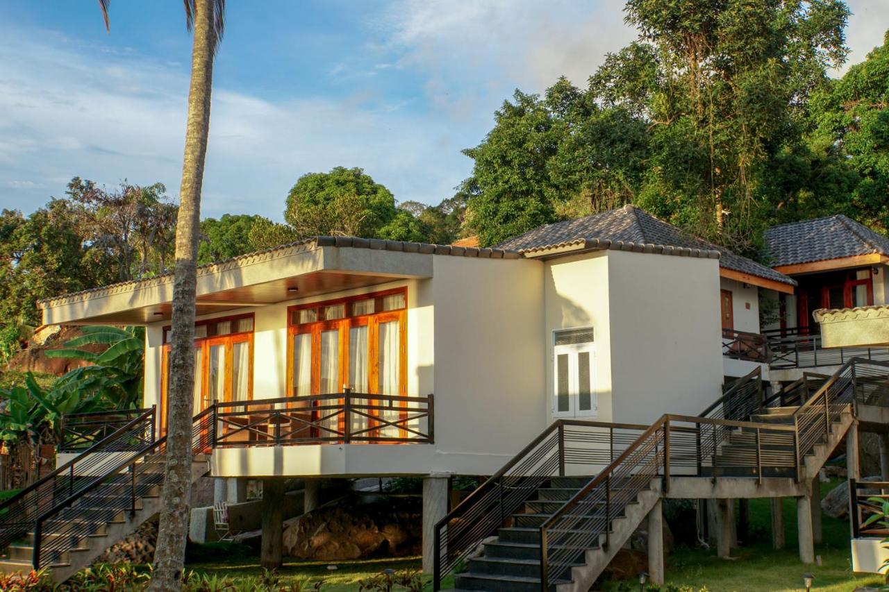 The Pier Phu Quoc Resort Exterior photo